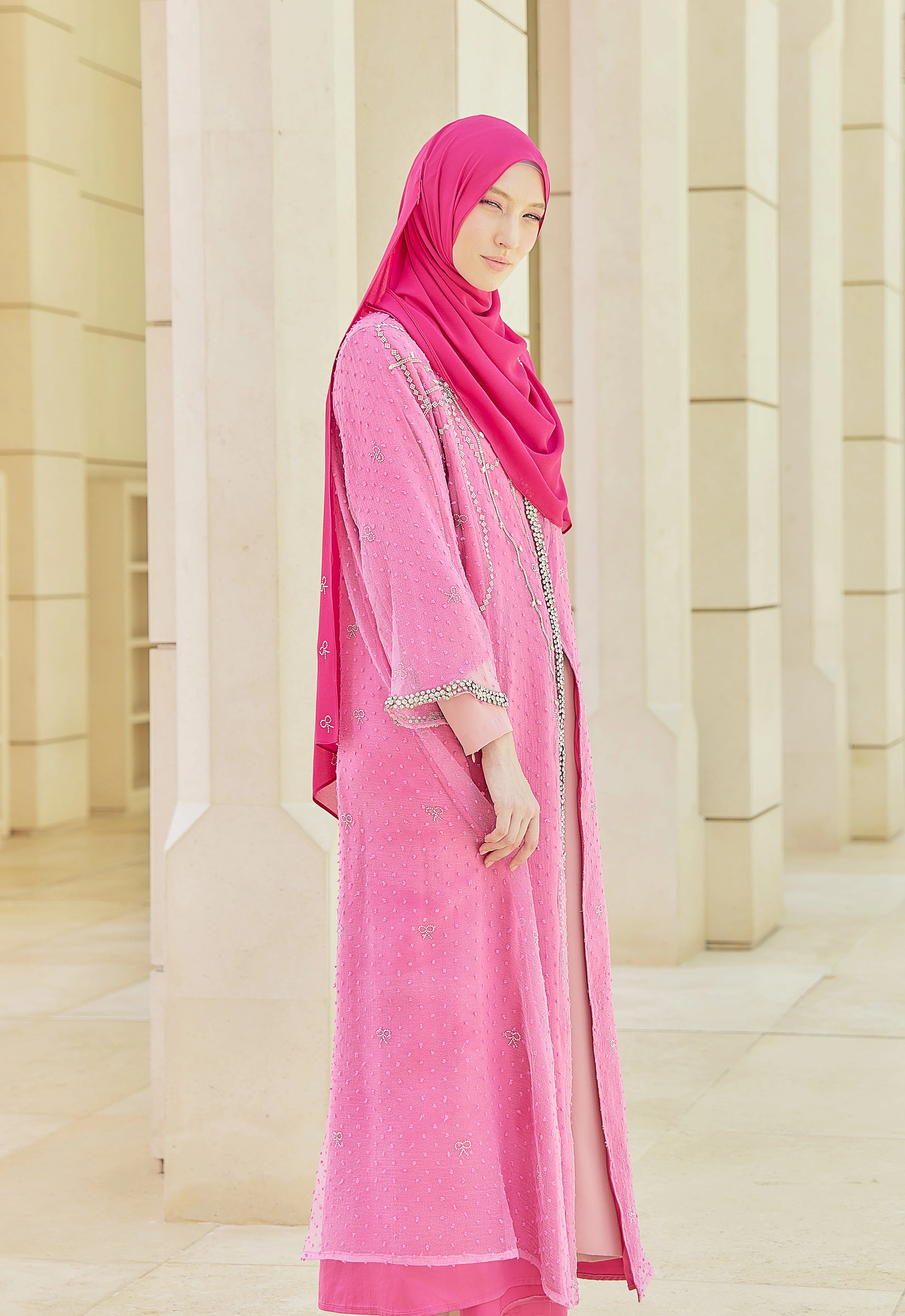 HILYA PREMIUM ABAYA - PINK - Image 3